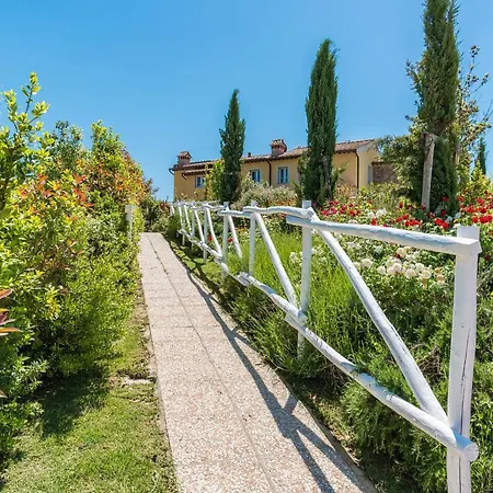 Wonderful House In Tuscany Near Pisa And Florence Holiday home *
